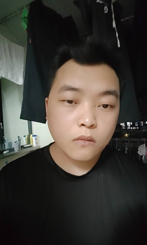 pu往事随风的第一张照片--桂林上门女婿服务网